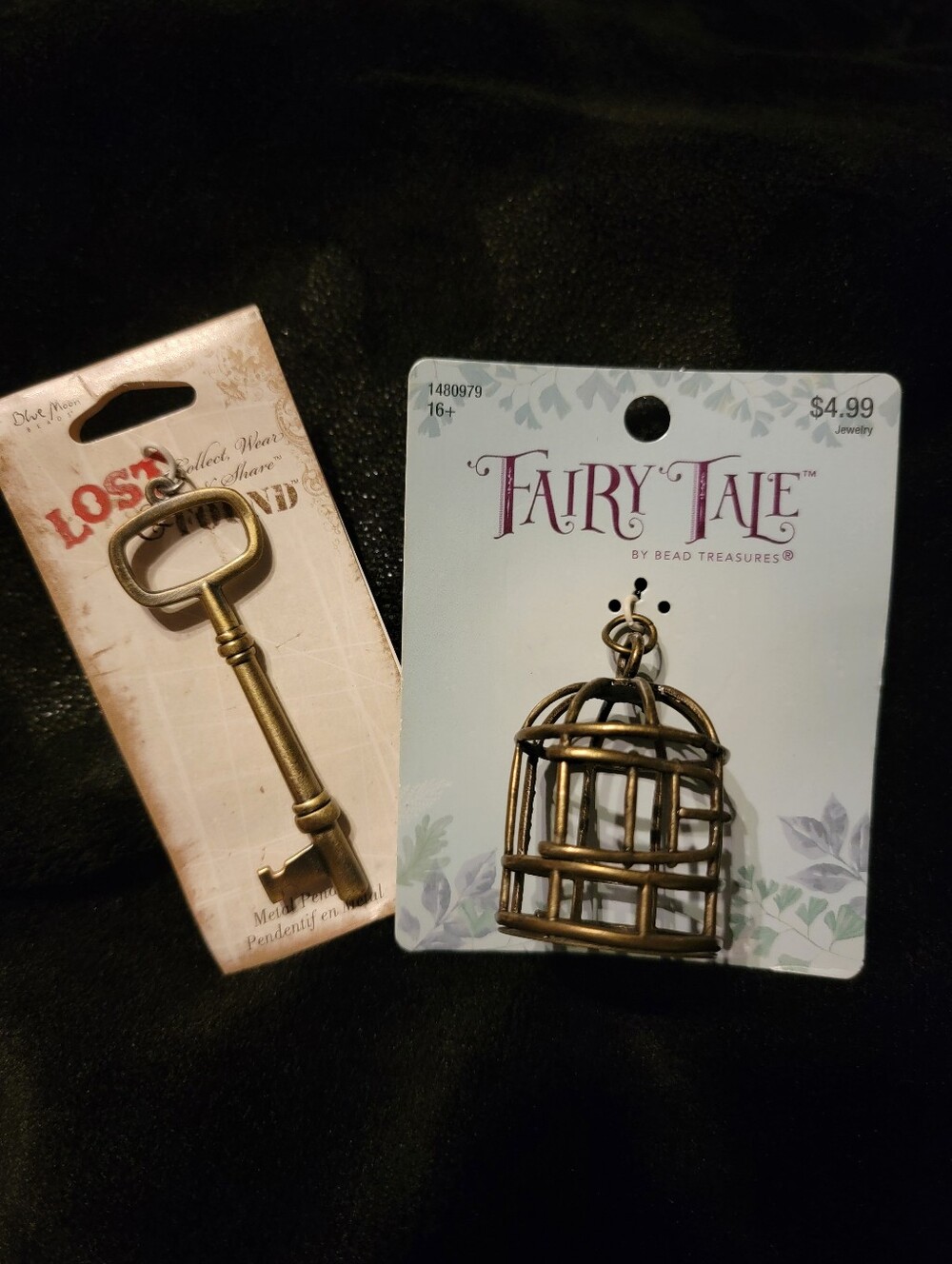 NWT Whimsical Birdcage & Key Pendant Charm Lot